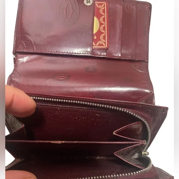 💜💚Cartier Burgundy Leather Wallet. - Picture 9 of 11